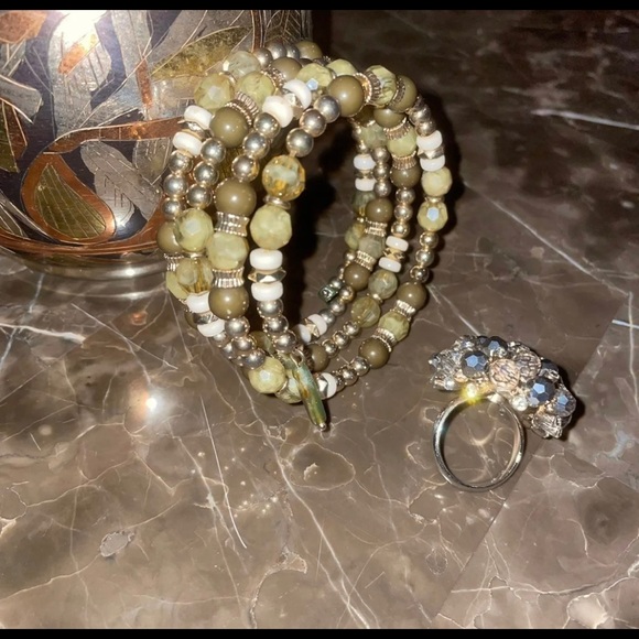 SOLD!! - Picture 7 of 8